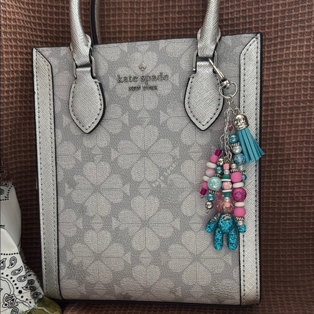 Artisan crafted bag charm - Picture 3 of 3